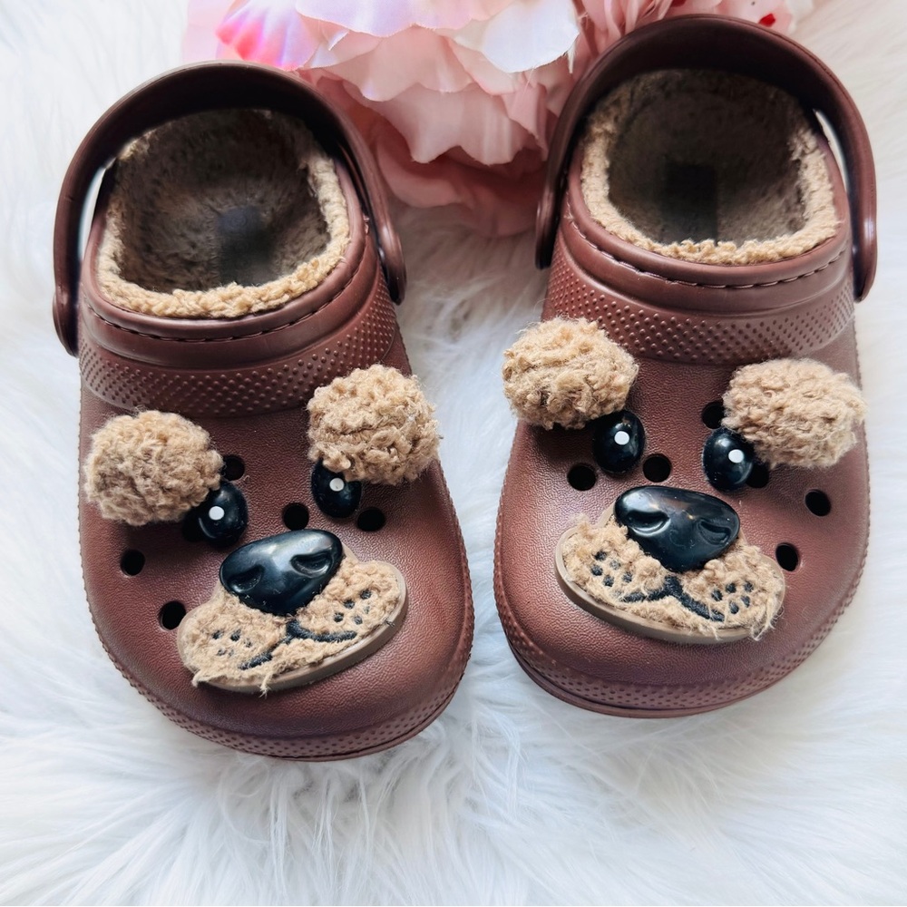 Toddler Bear Fur Lined Crocs - Picture 5 of 6